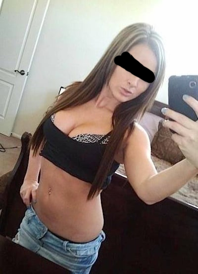 Vollbusige MILF sucht Sexpartner für amouröse Stunden